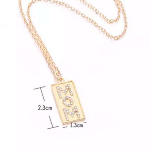 ⭐️MOM necklace - Picture 2 of 5